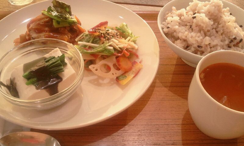 486512_492253224145990_1103967360_n