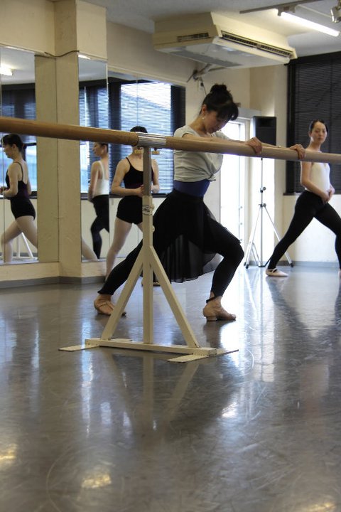 253892_179153088807364_155256847863655_418330_6958675_n