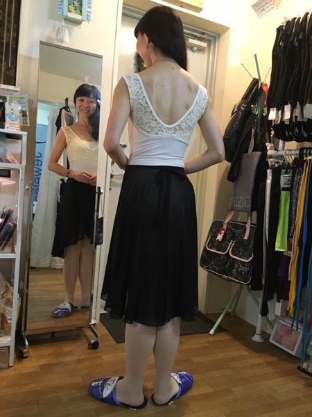 6e7b049ca43942d5476b1e439b8066658fdf1498-98-1-12-2